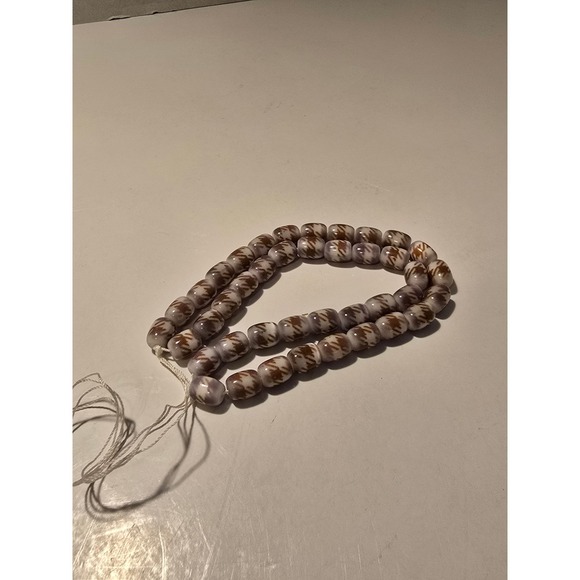 5 Glass Bead Strands Purple White Brown Patterned Oval Beads Jewelry Lot #206 - Picture 4 of 4